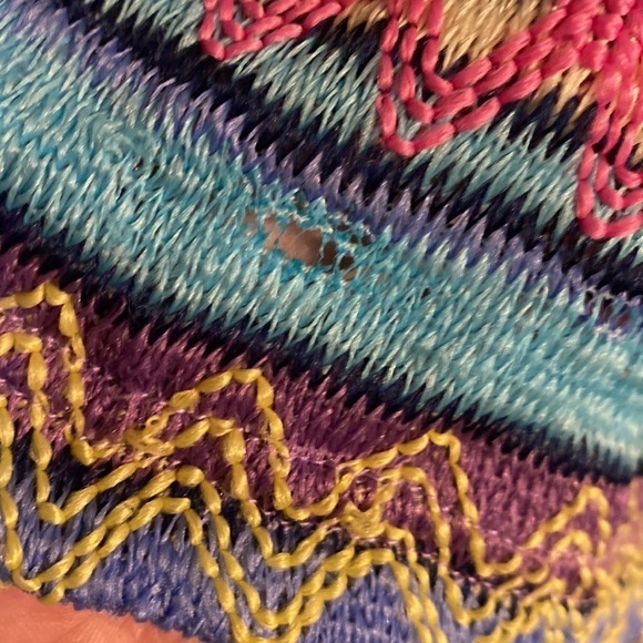 REVERSE DRESS OF MANY COLORS FULLY LINED WITH A CRISS CROSS STAP BACK. SIZE XXS - Picture 3 of 6